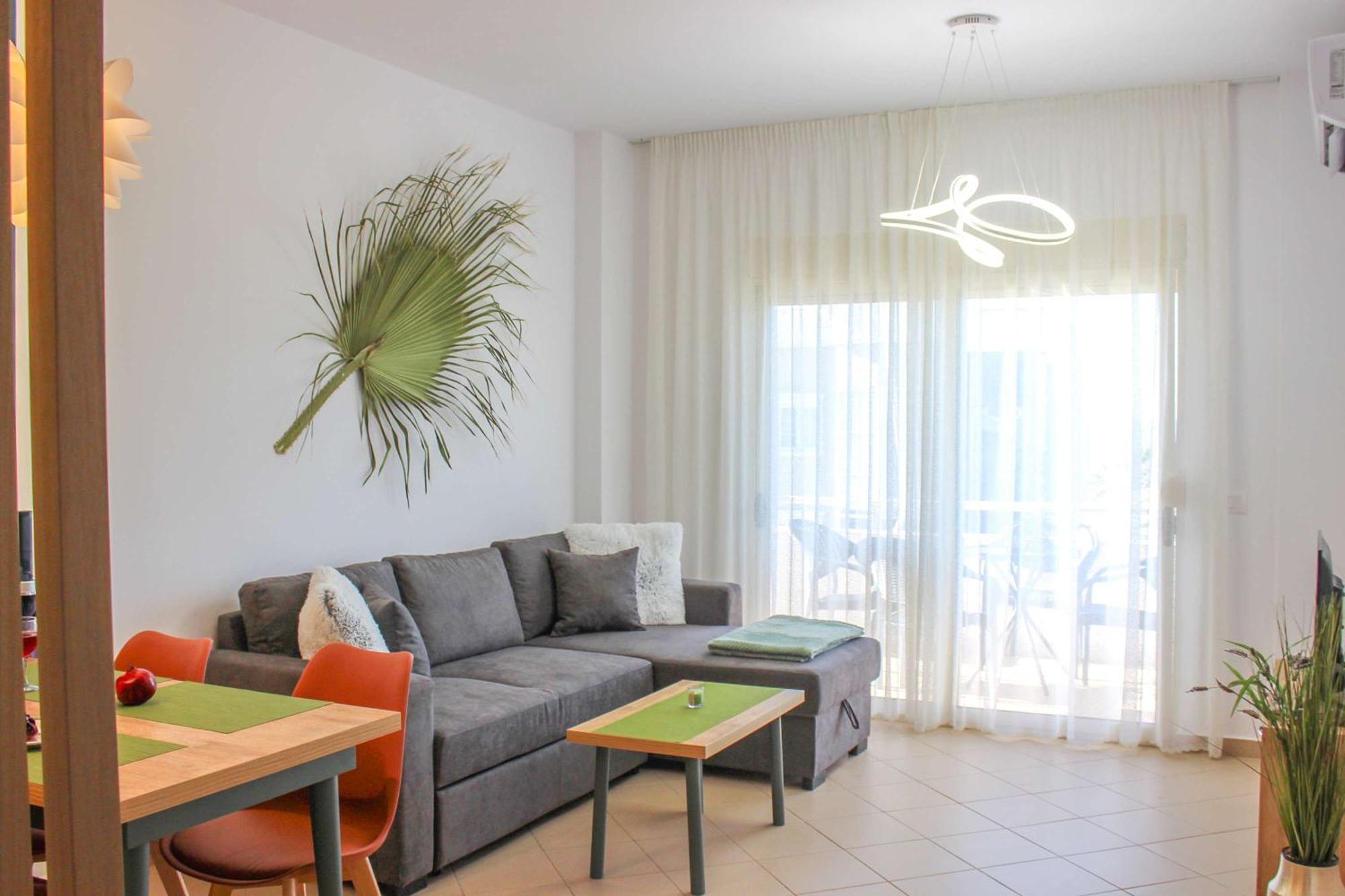 Golem 1225 Apartament