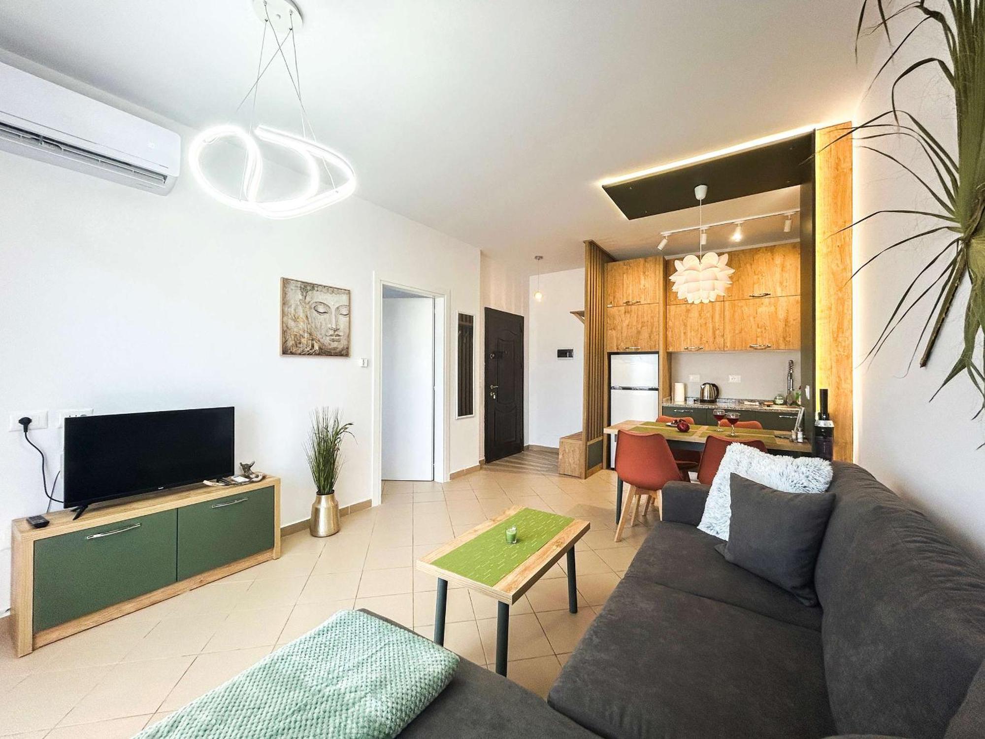 Golem 1225 Apartament *